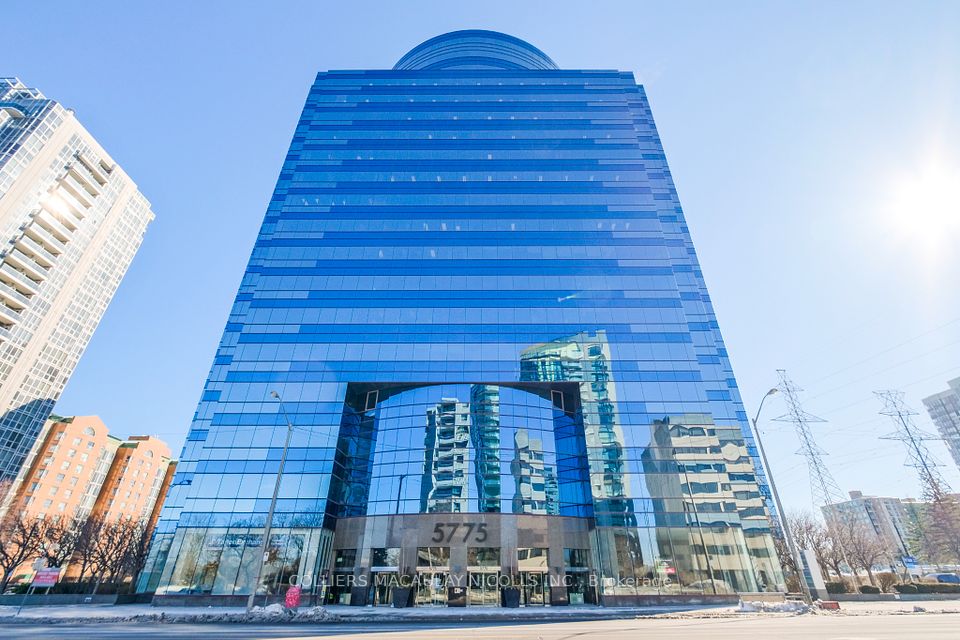 5775 Yonge