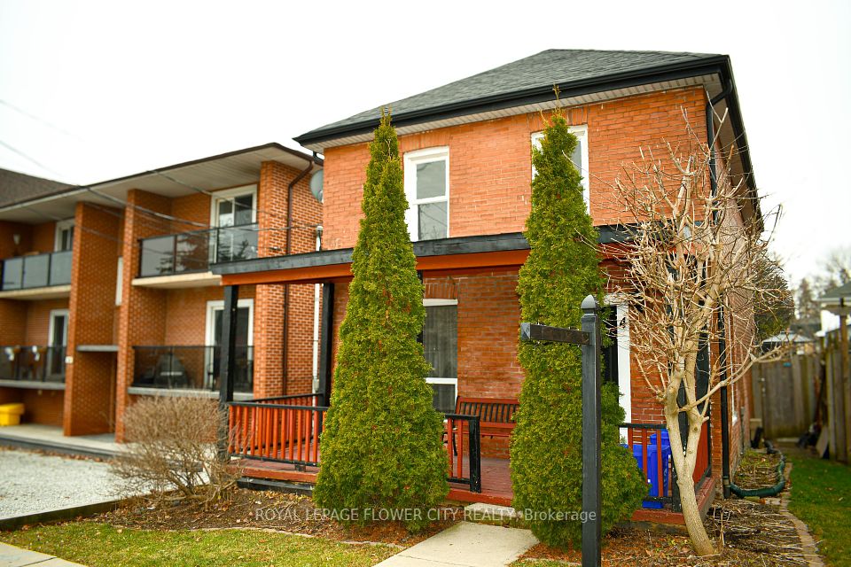 4 Main Street, Halton Hills, ON L7G 3G5
