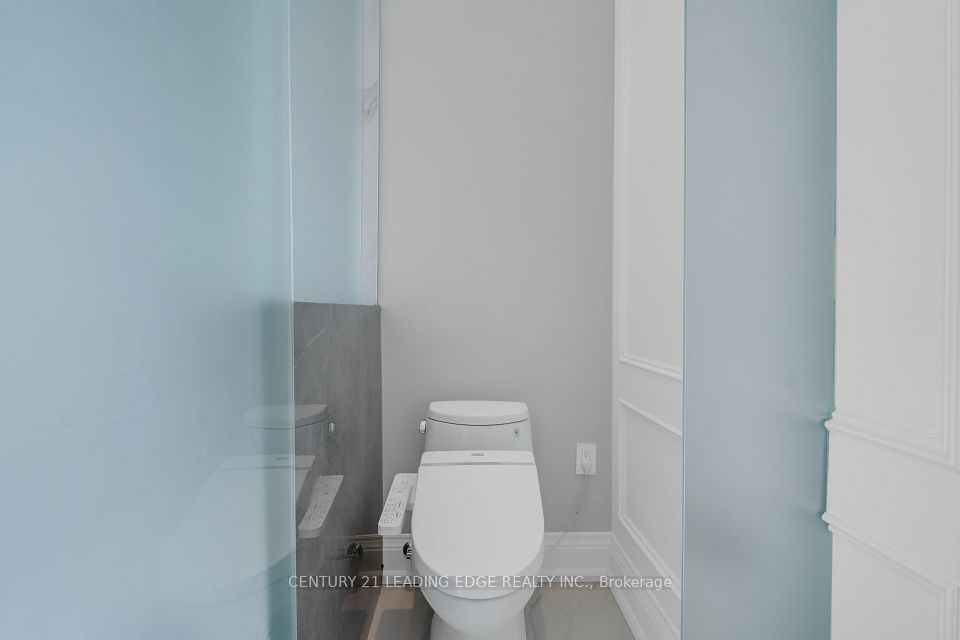 https://trreb-image.ampre.ca/H5g2-flgLXRfR5jvCwIYoiomo5GgHS32Zm7zfg7Wyco/rs:fit:960:960/wm:.5:so:0:50:.4/wmsh:10/wmt:PHNwYW4gZm9yZWdyb3VuZD0nd2hpdGUnIGZvbnQ9JzY4Jz5DRU5UVVJZIDIxIExFQURJTkcgRURHRSBSRUFMVFkgSU5DLiwgQnJva2VyYWdlPC9zcGFuPg/L3RycmViL2xpc3RpbmdzLzQwLzczLzQ2Lzg1L3AvOWIwNDI3NTgtOWE2NC00MDZjLTk5NmYtODAwM2Y0MTVmMGZmLmpwZw.jpg