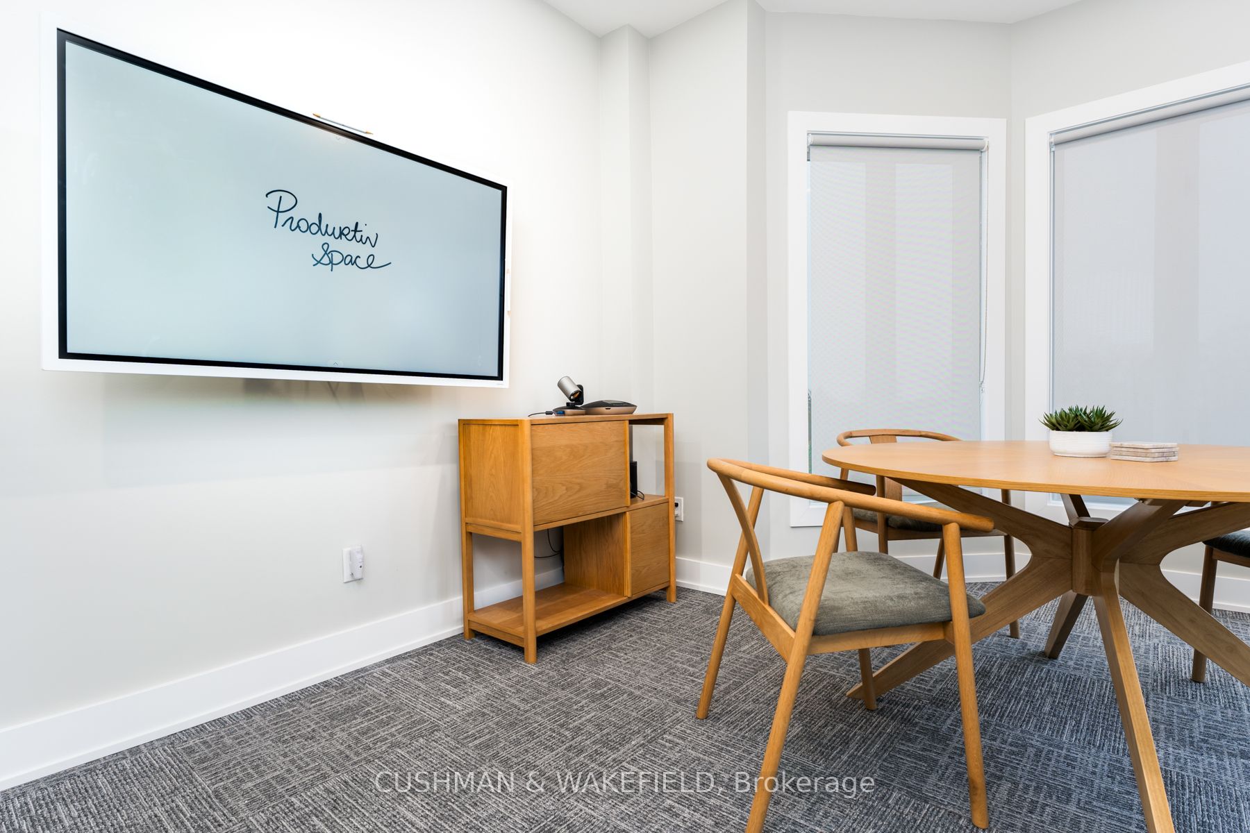 420 North Service Road E, #300