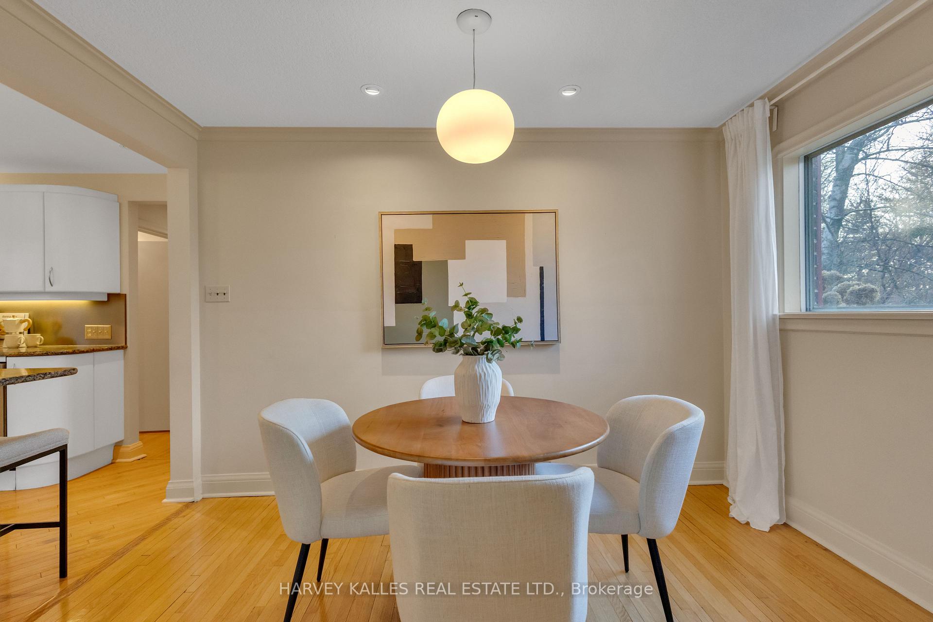 16 Gwendolen Crescent