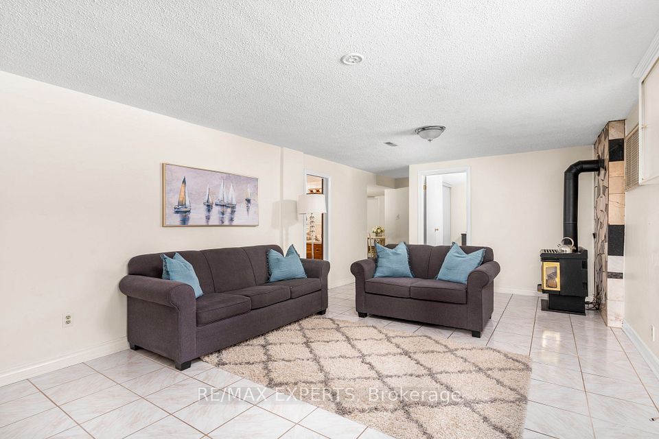40 Benrubin Drive