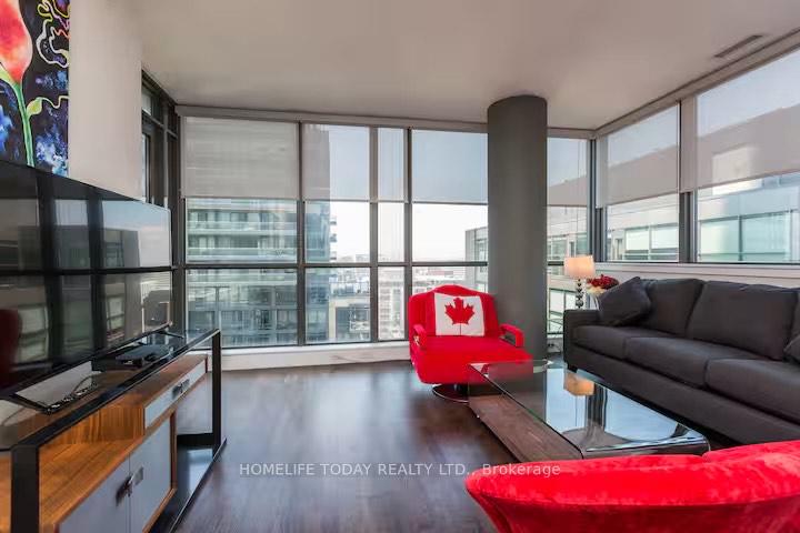 2 Bedrooms Condo at 8 Charlotte, Toronto For sale