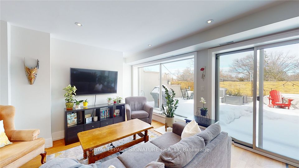2920 Bloor