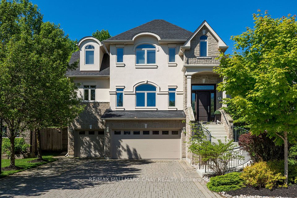 6 Orsi Court, Barrie, ON L4N 0C7