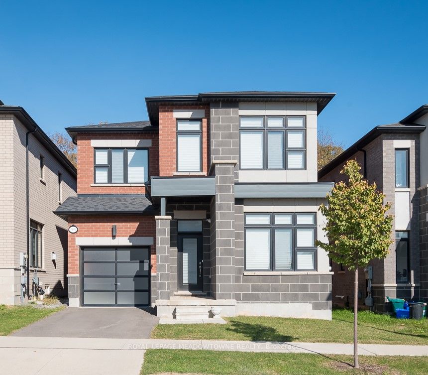Property at 3401 Vernon Powell Drive, Oakville, ON L6H 0Y3