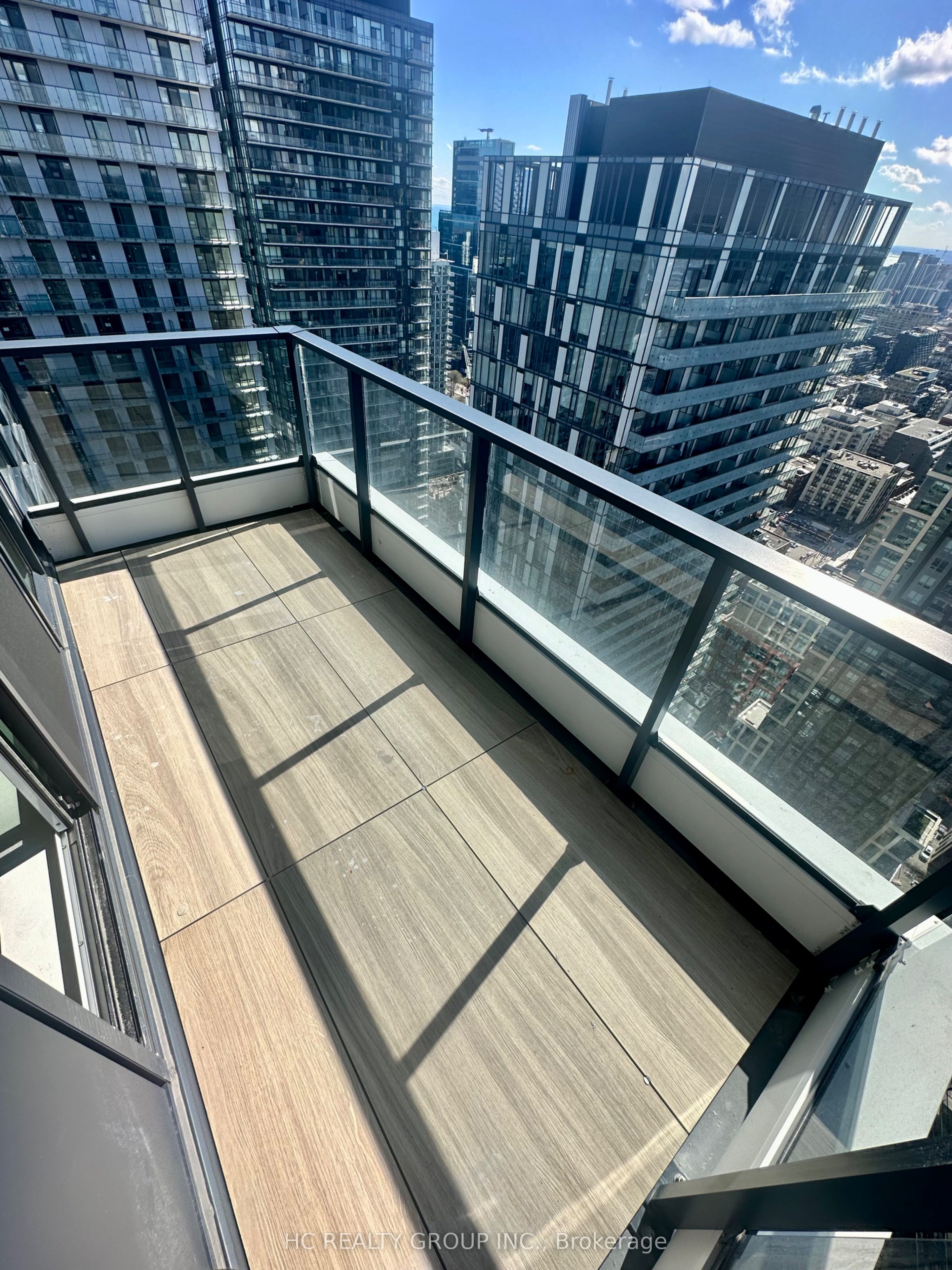 38 Widmer Street, #5007