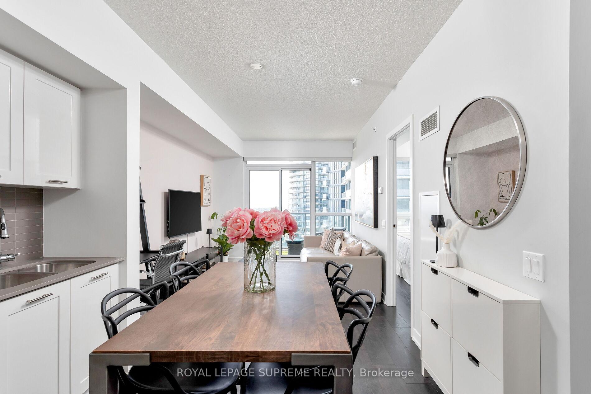 1 Bedroom Condo at 2200 Lake Shore, Toronto For sale