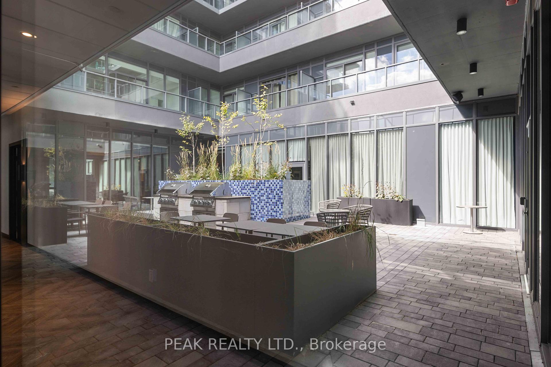 1 Bedroom Condo at 500 Dupont,  Toronto For sale
