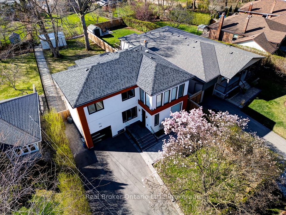 396 River Side