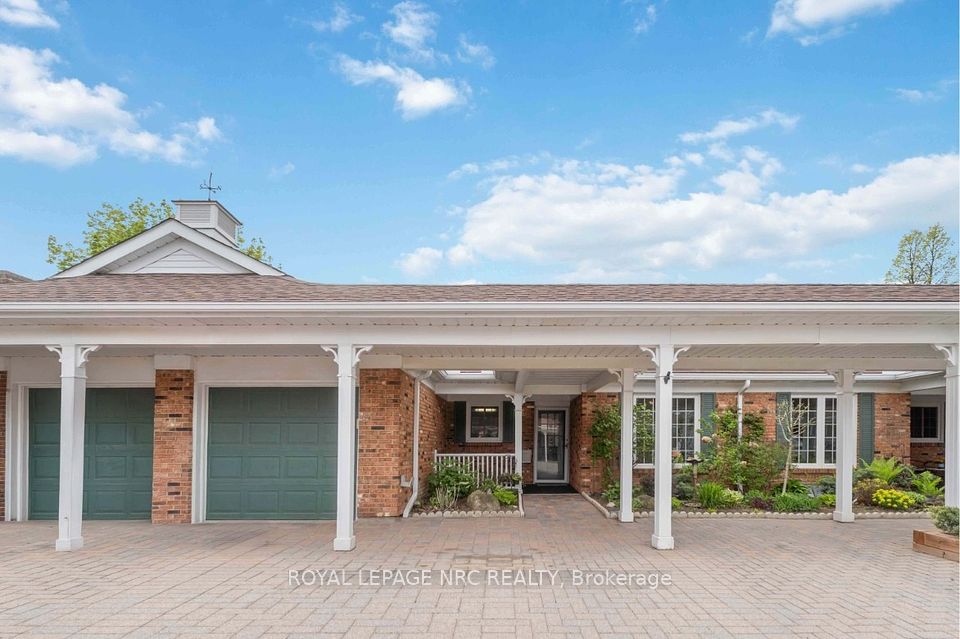 4095 Plum Tree