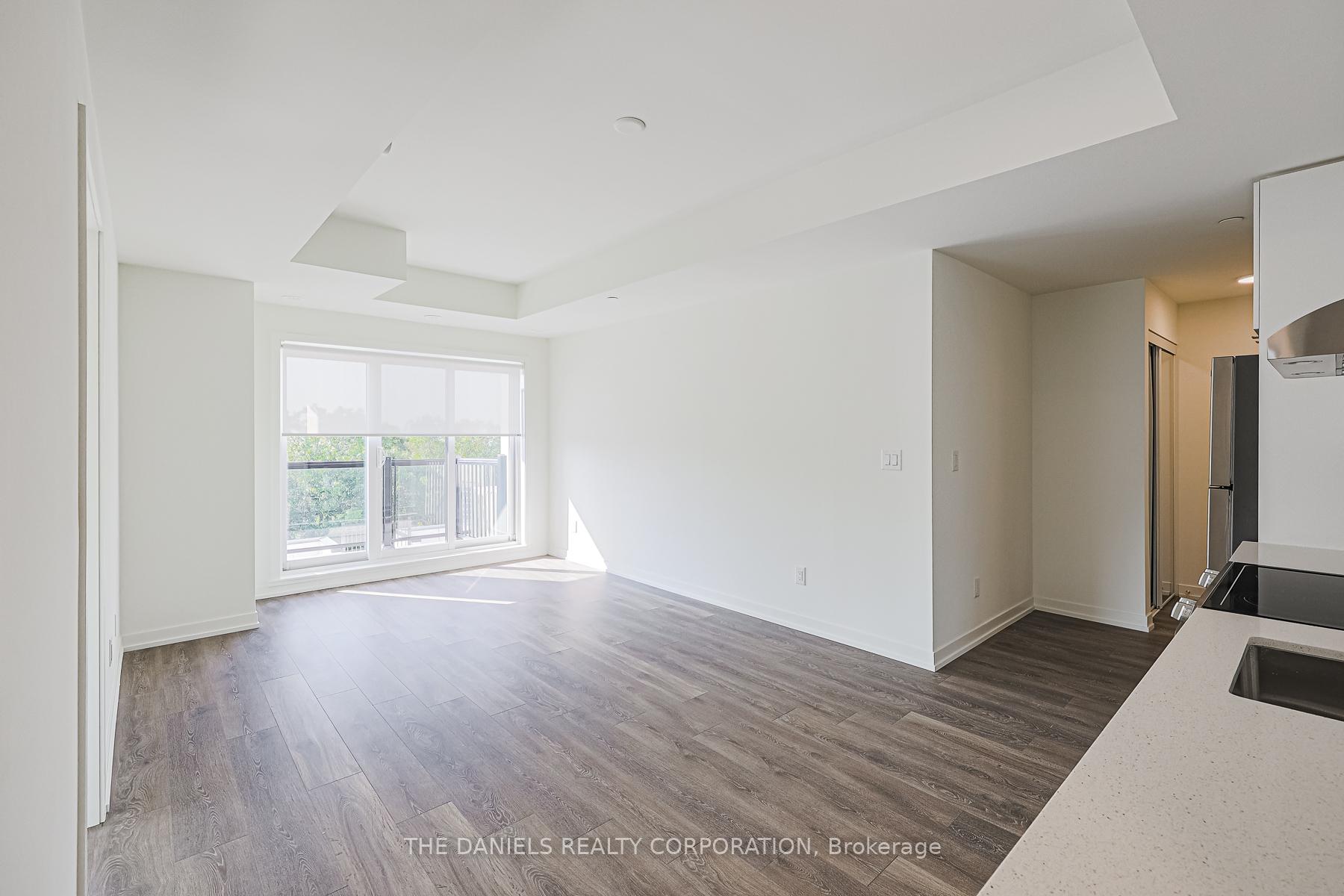 2 Bedrooms Condo at 135 Canon Jackson,  Toronto For sale