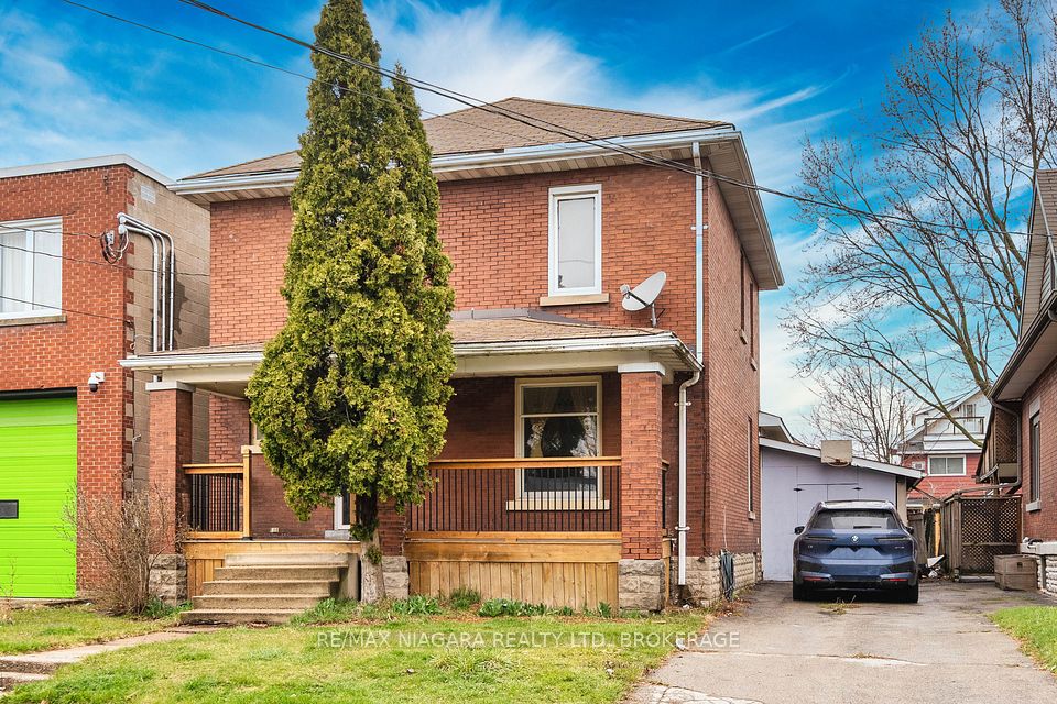 74 State Street, Welland, ON L3B 4K5