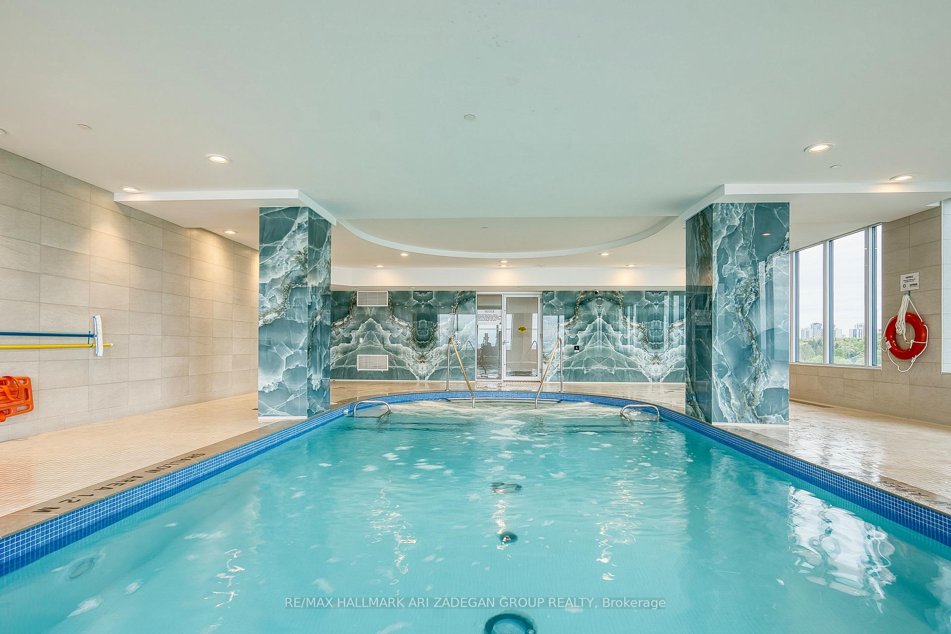 3 Bedrooms Condo at 1926 Lake Shore, Toronto For sale