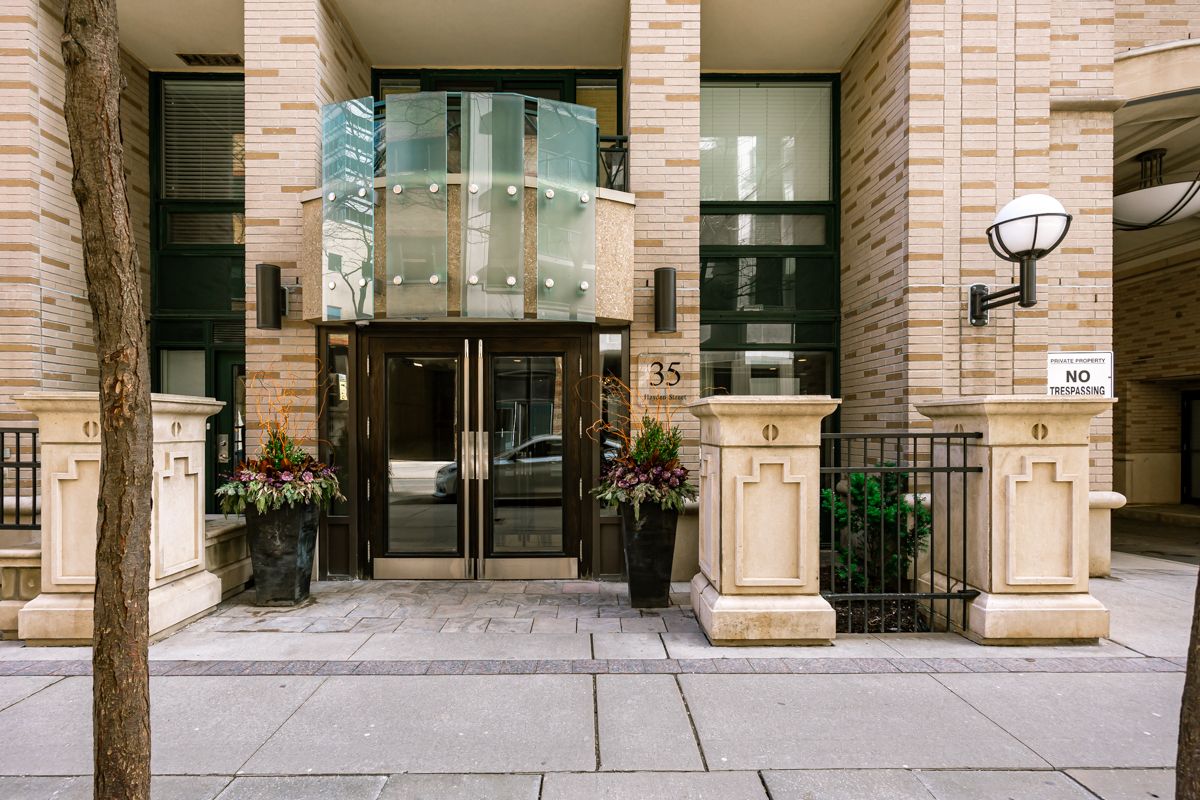 35 Hayden Street 1210