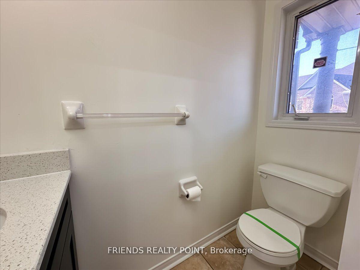4 Bedrooms Condo at 1075 Ellesmere, Toronto For sale