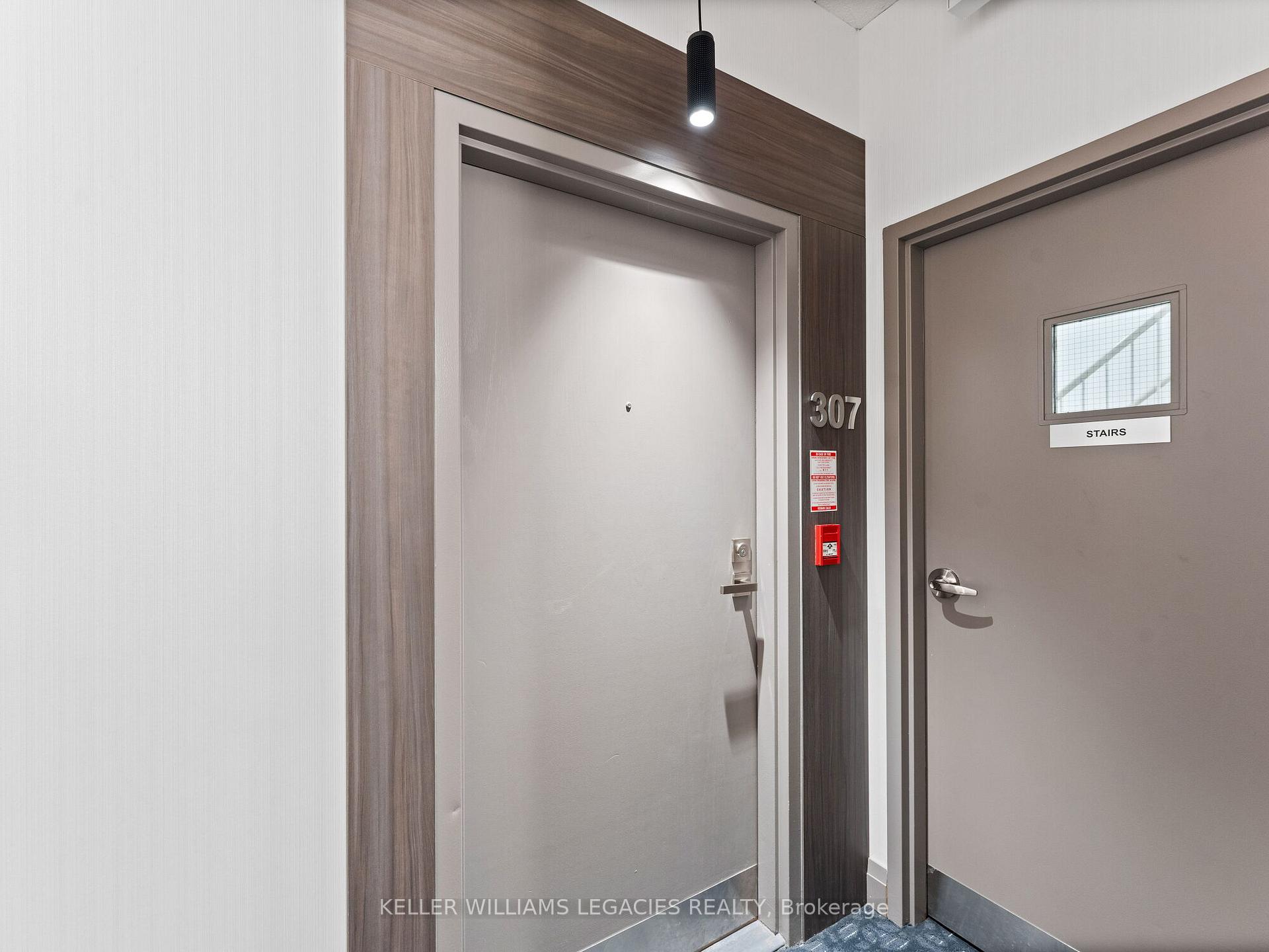 1 Bedroom Condo at 39 Jarvis, Toronto For sale