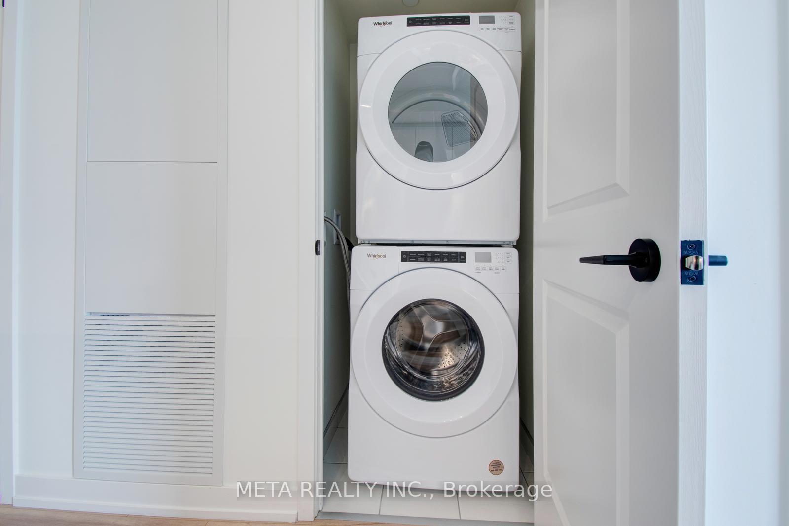 1 Bedroom Condo at 335 Wheat Boom, Oakville For sale