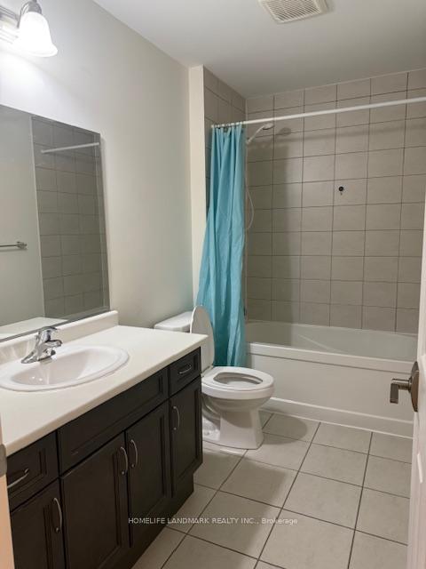 3 Bedrooms Condo at 15 Heron Park, Toronto For sale