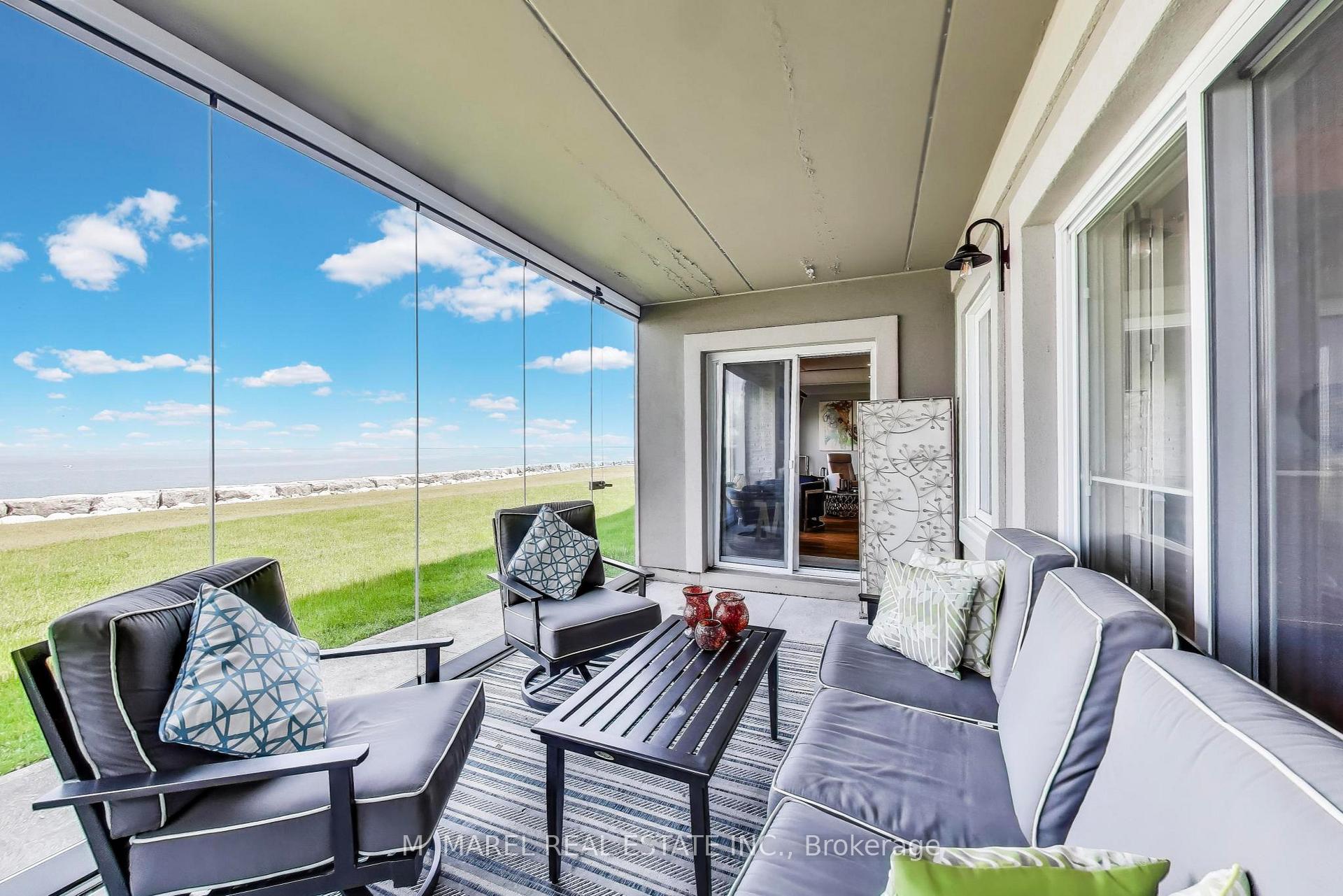 4 Bedrooms Condo at 484 Millen, Hamilton For sale