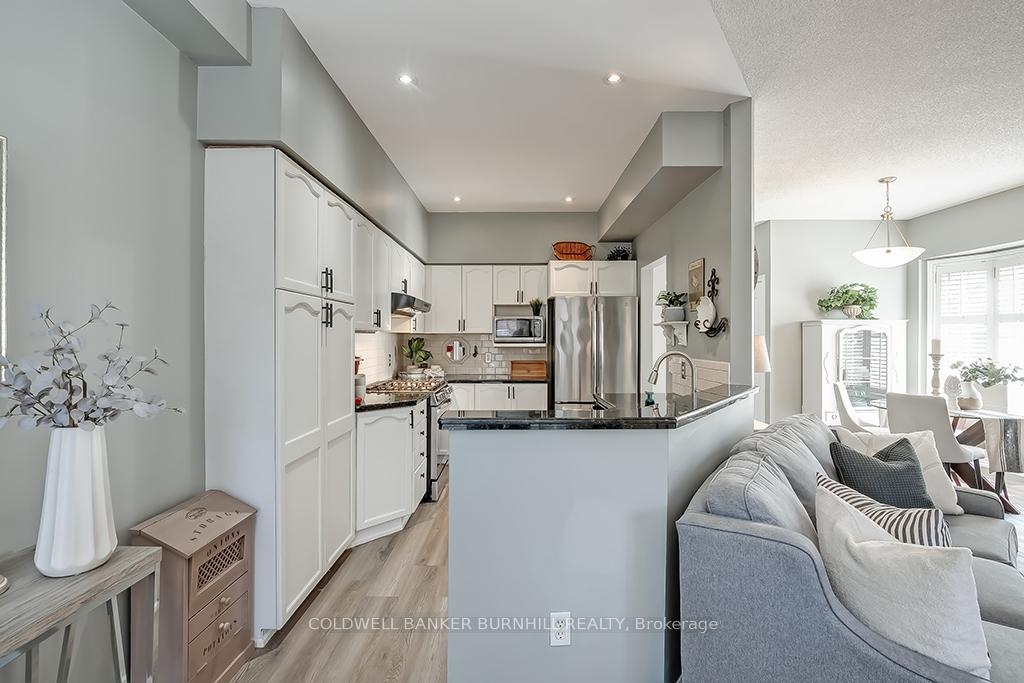 3 Bedrooms Condo at 1375 STEPHENSON,  Burlington For sale