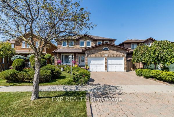 449 Greenpark Crescent, Mississauga, ON L5B 3P4
