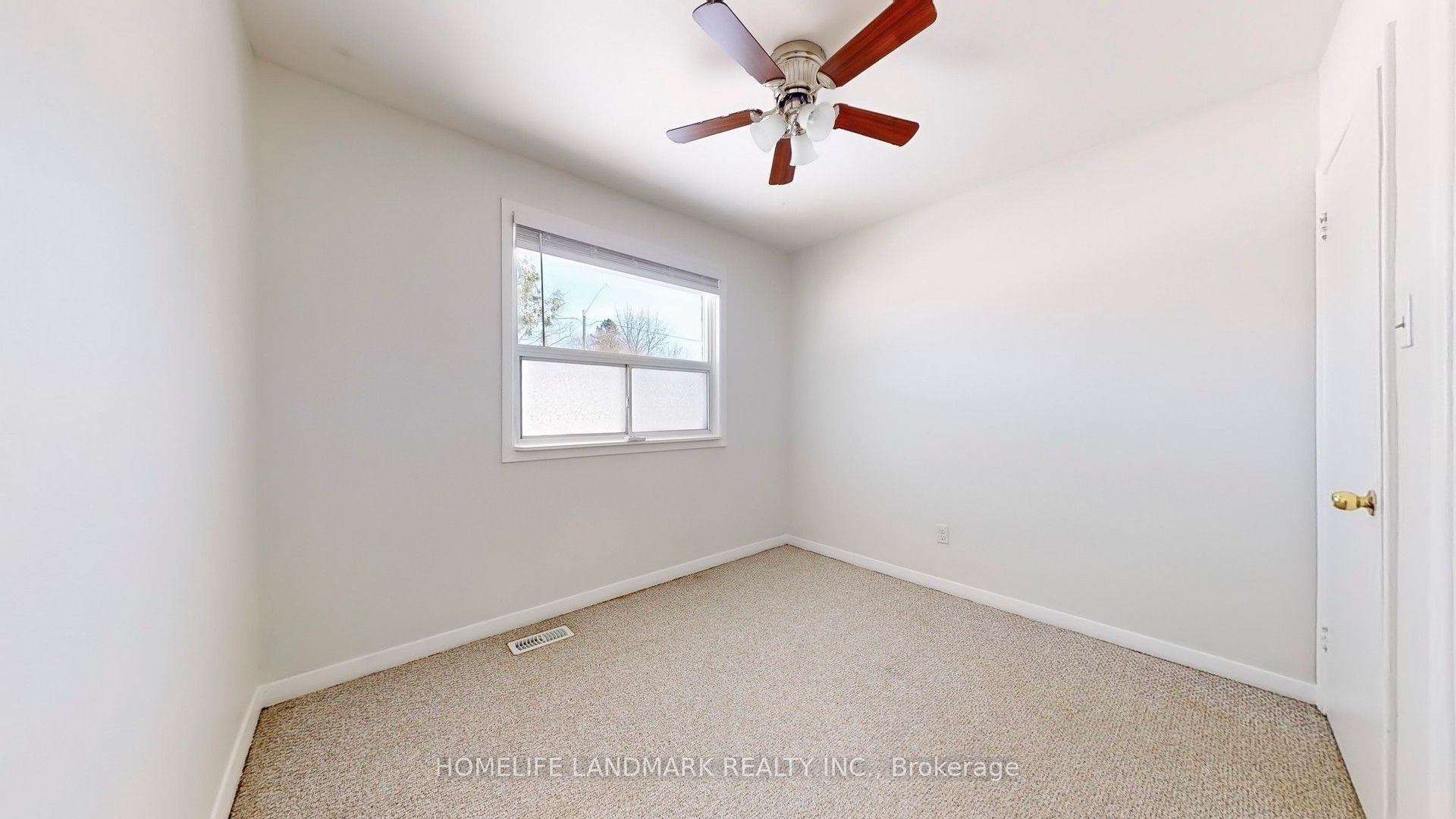 424 Bonita Crescent