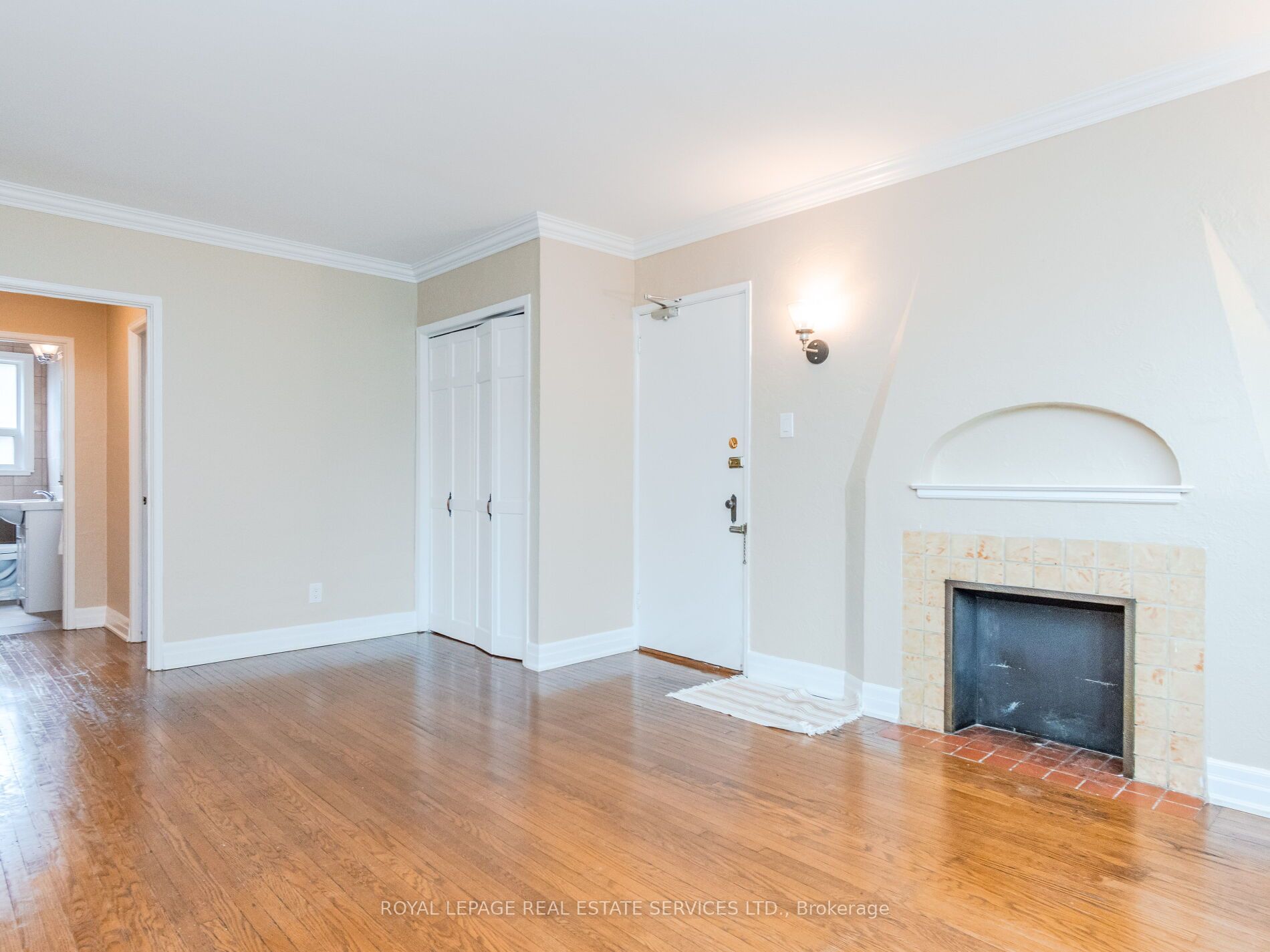306 South Kingsway, #2