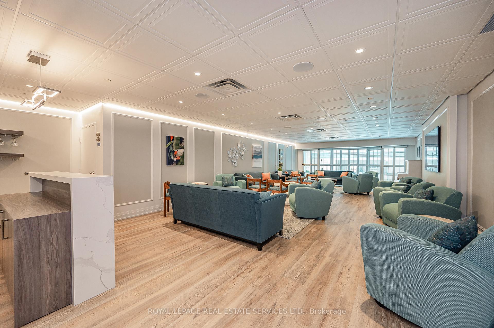 2 Bedrooms Condo at 2185 Marine,  Oakville For sale