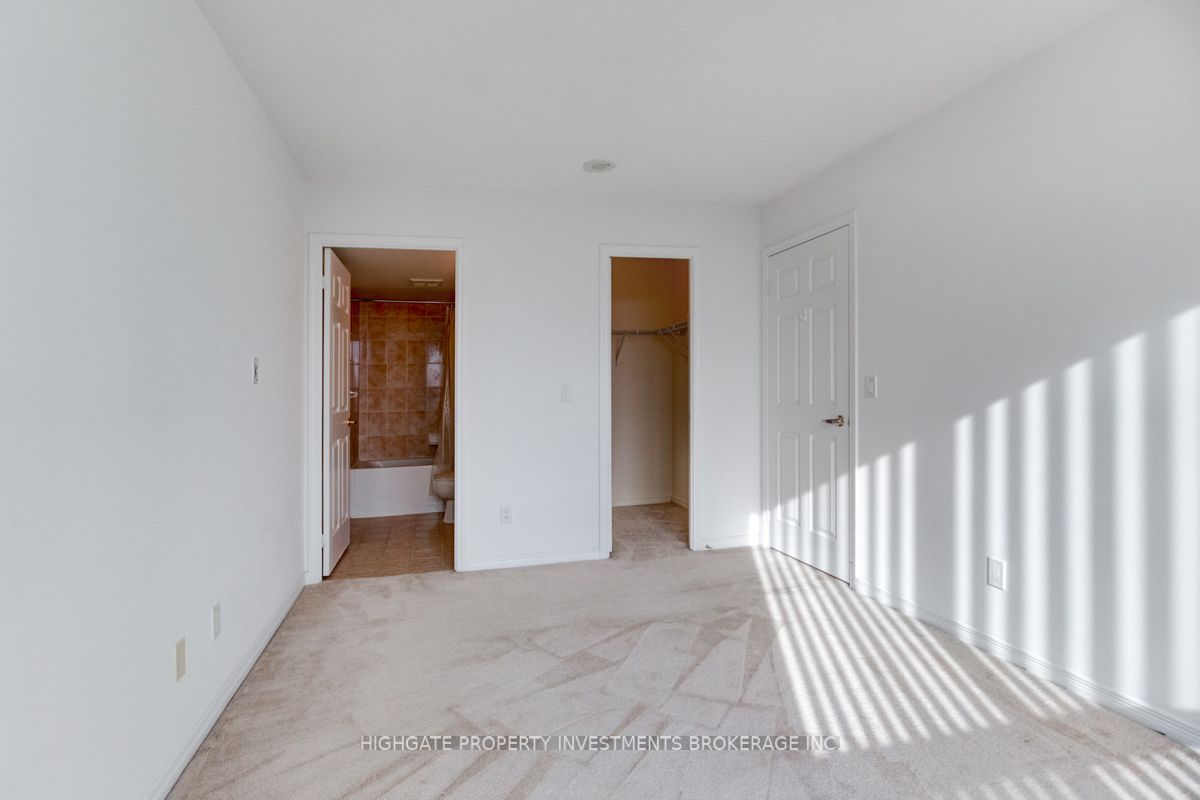 4889 Kimbermount Avenue, #804