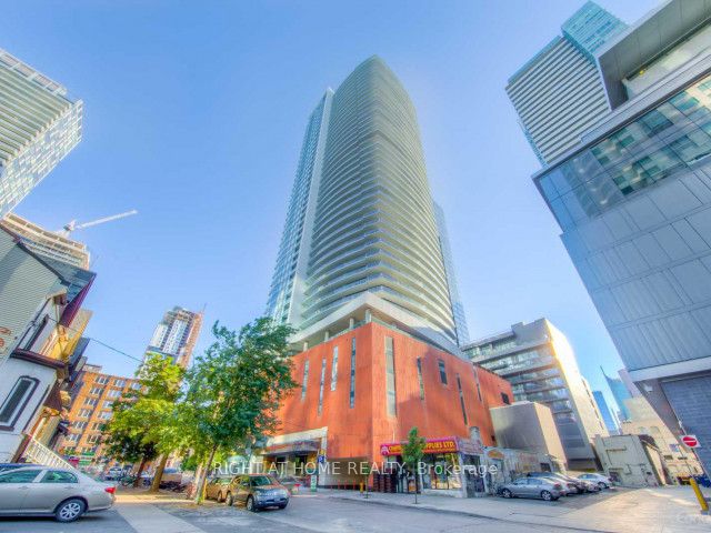 21 Widmer Street