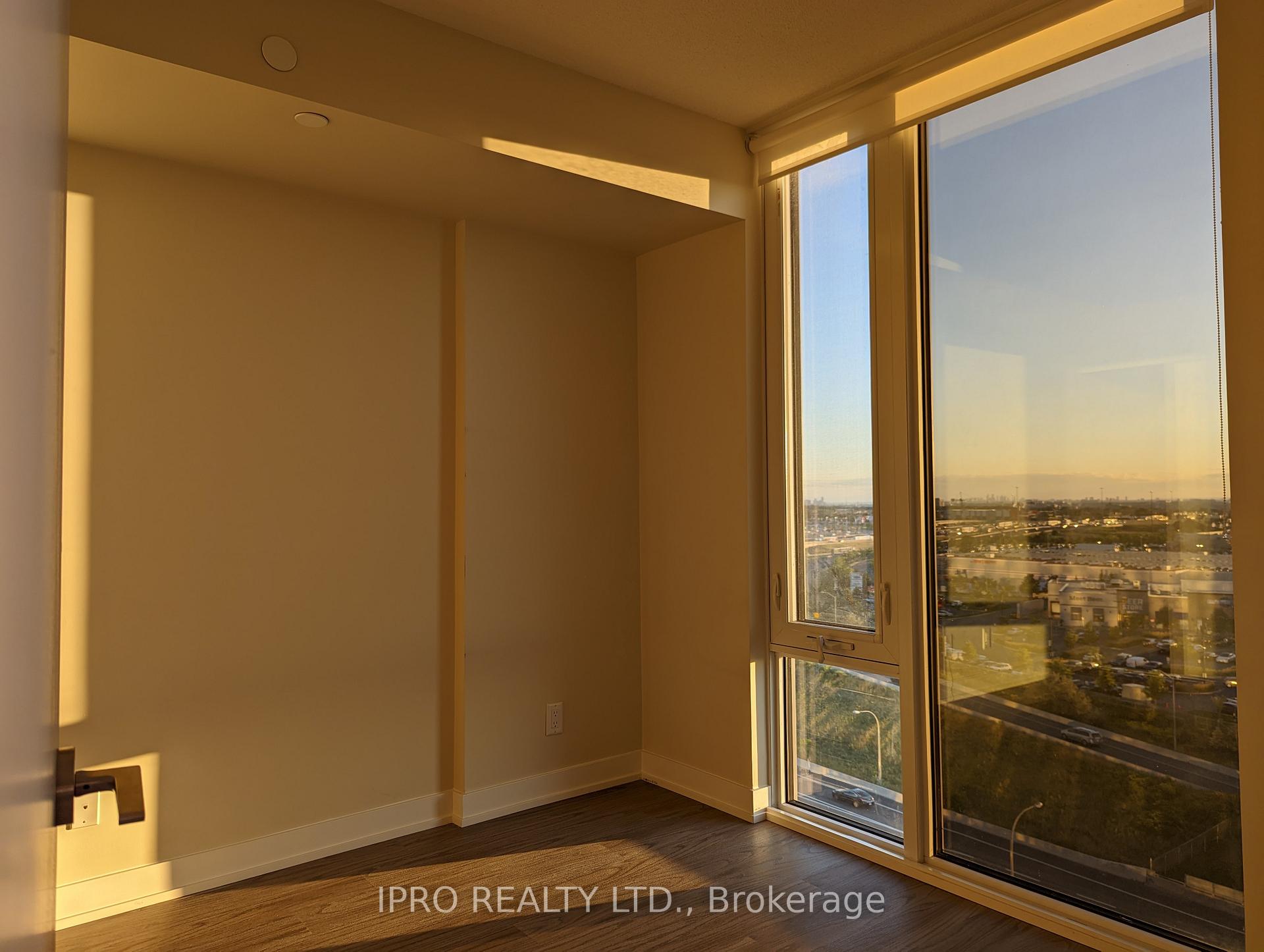 2 Bedrooms Condo at 38 Monte Kwinter,  Toronto For sale