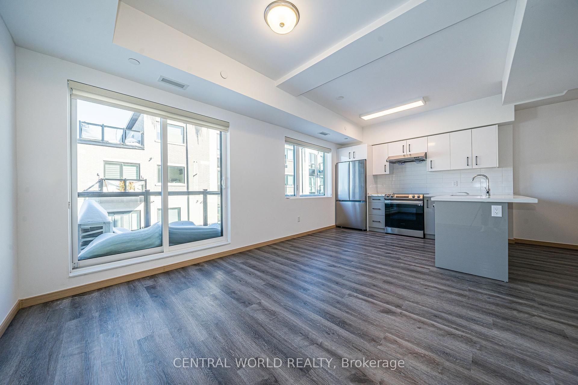 2 Bedrooms Condo at 50 Morecambe, Toronto For sale