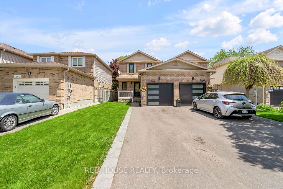 1464 Anton Square, Pickering, ON L1V 5S3