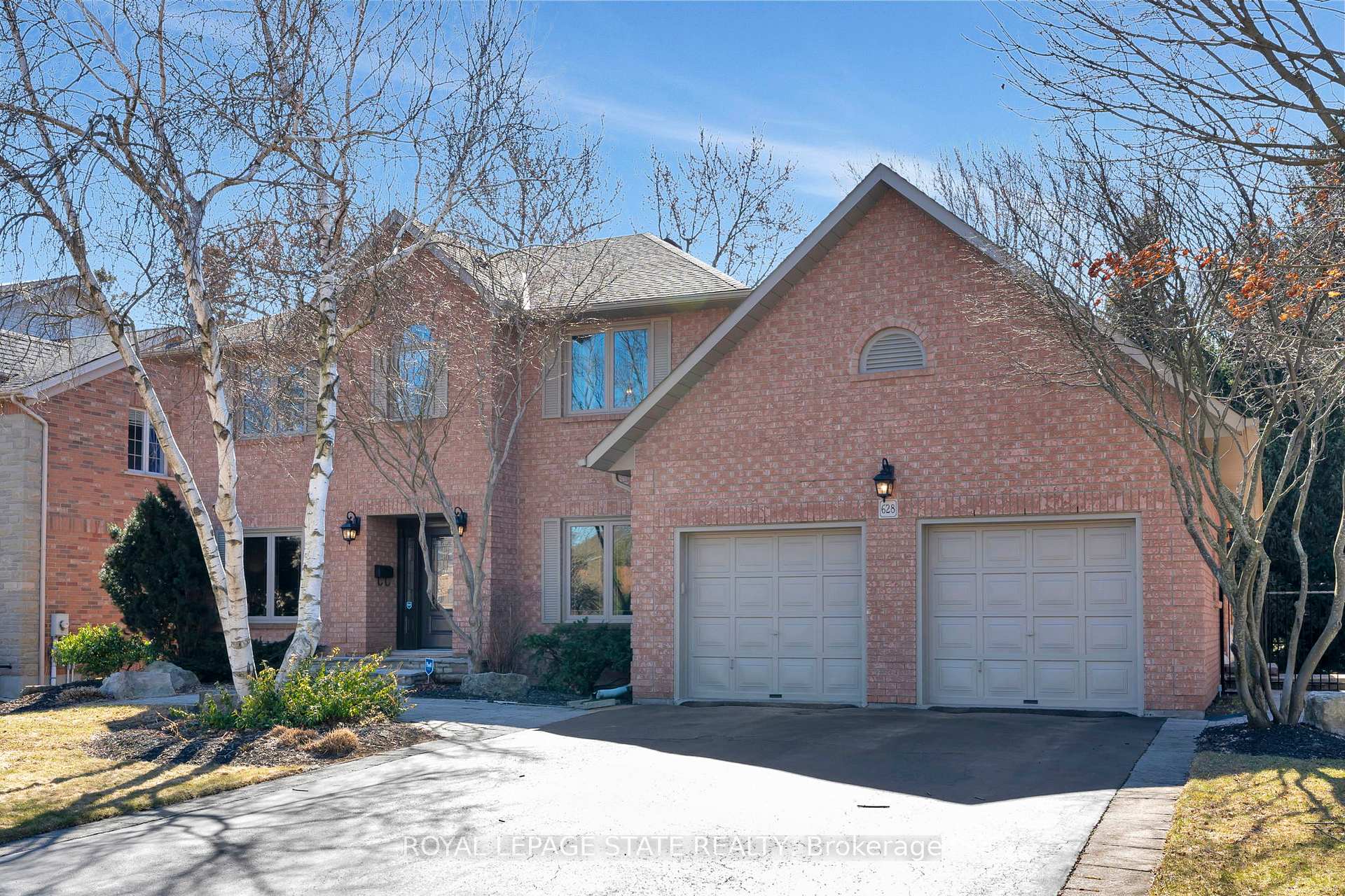 628 Highvalley Road, Hamilton, ON L9G 3X3
