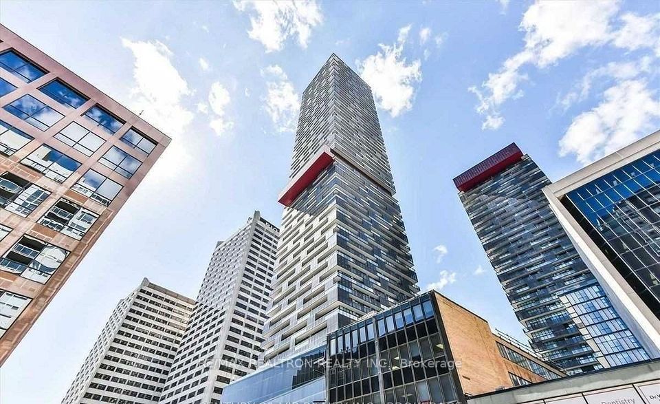 8 Eglinton Avenue