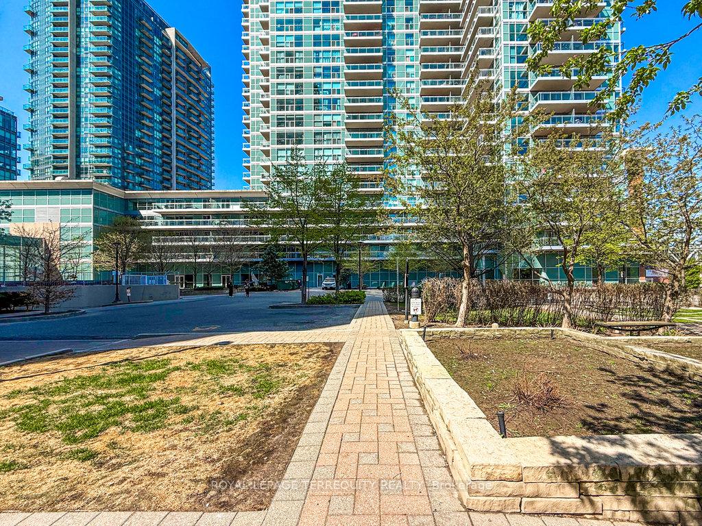 1 Bedroom Condo at 100 Western Battery, Toronto For sale