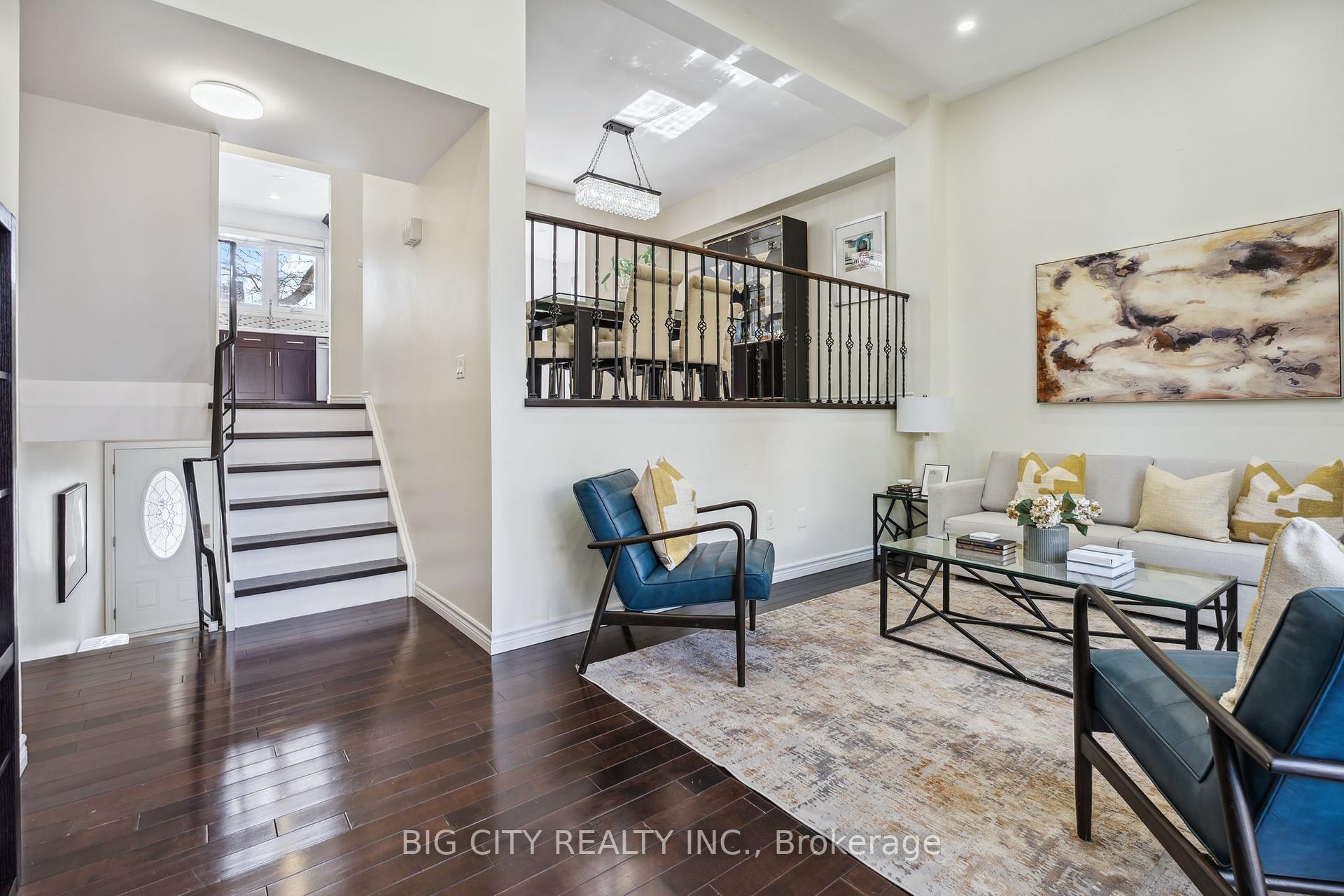 4 Bedrooms Condo at 321 Trudelle, Toronto For sale