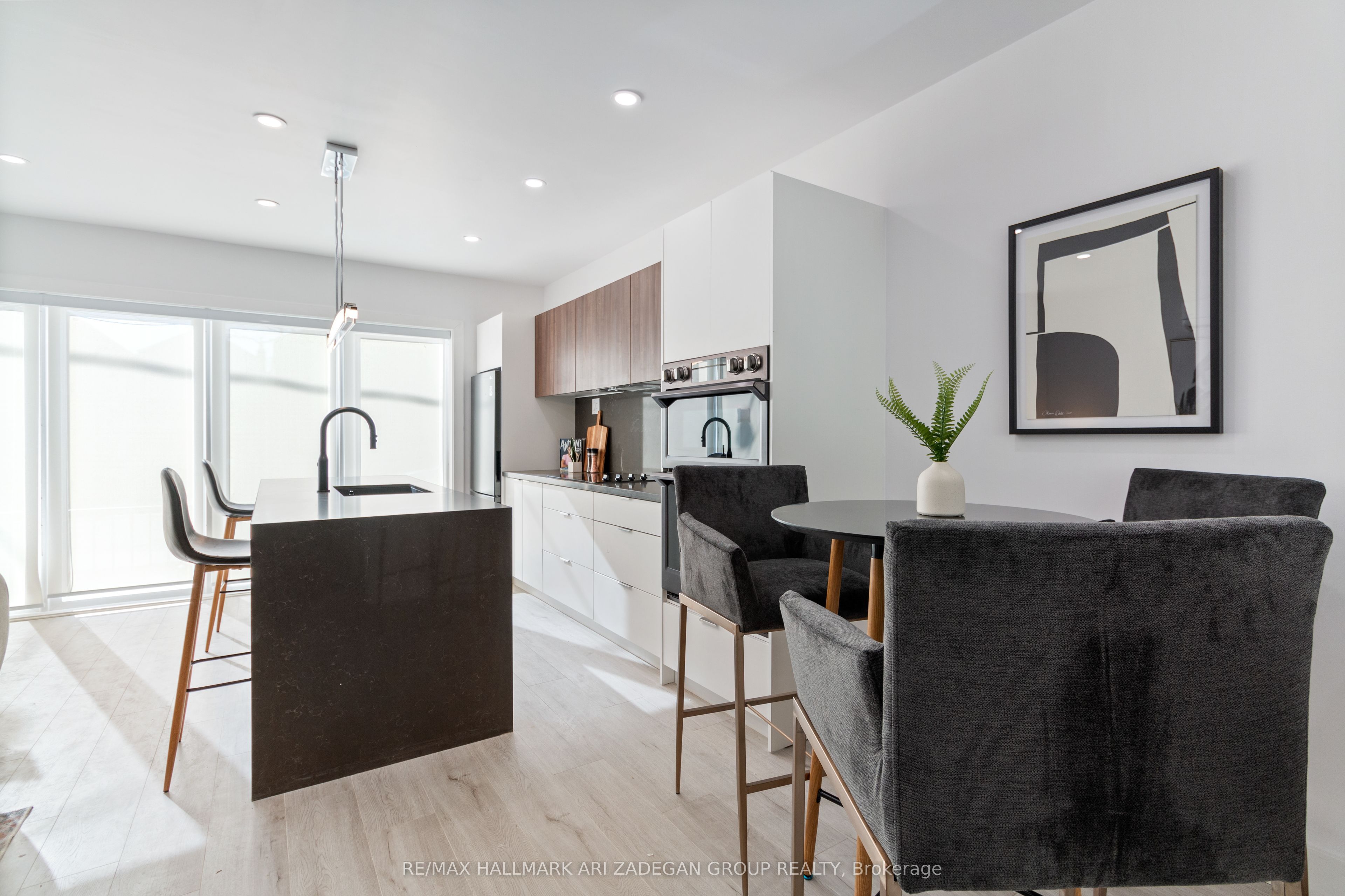 16 Minto Street, #1
