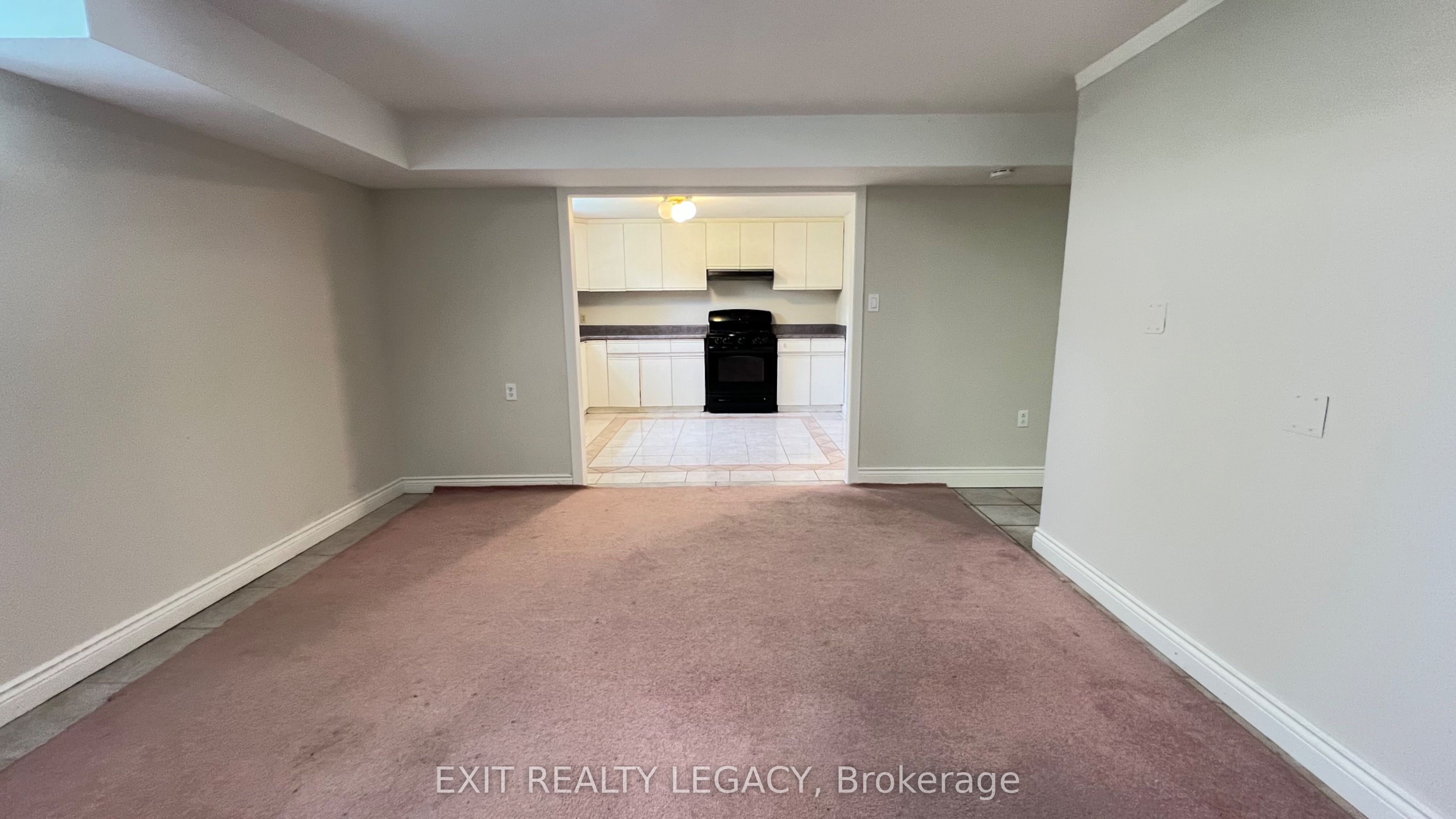 89 Bond Crescent
