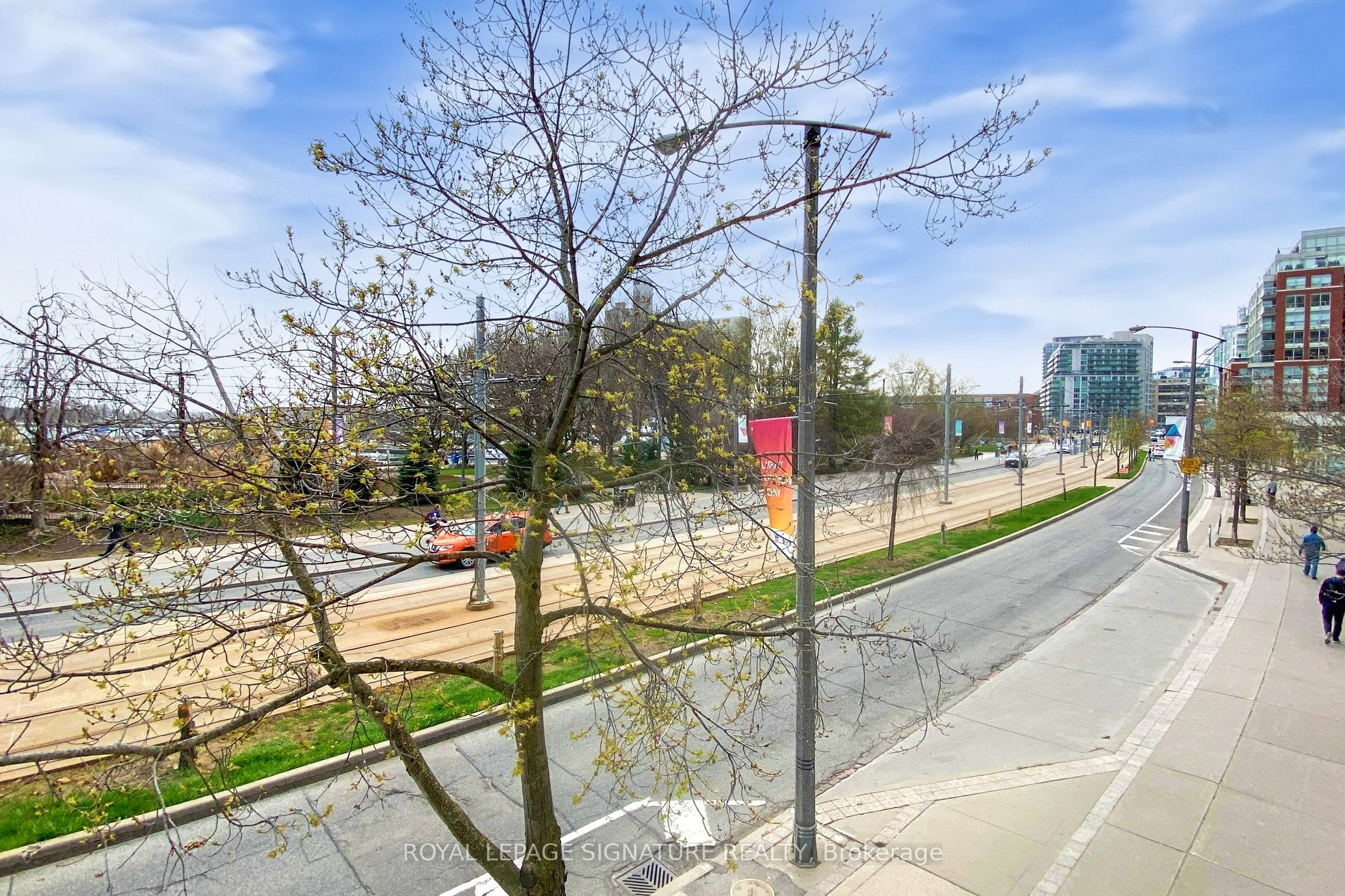 500 Queens Quay W, #102E Upper