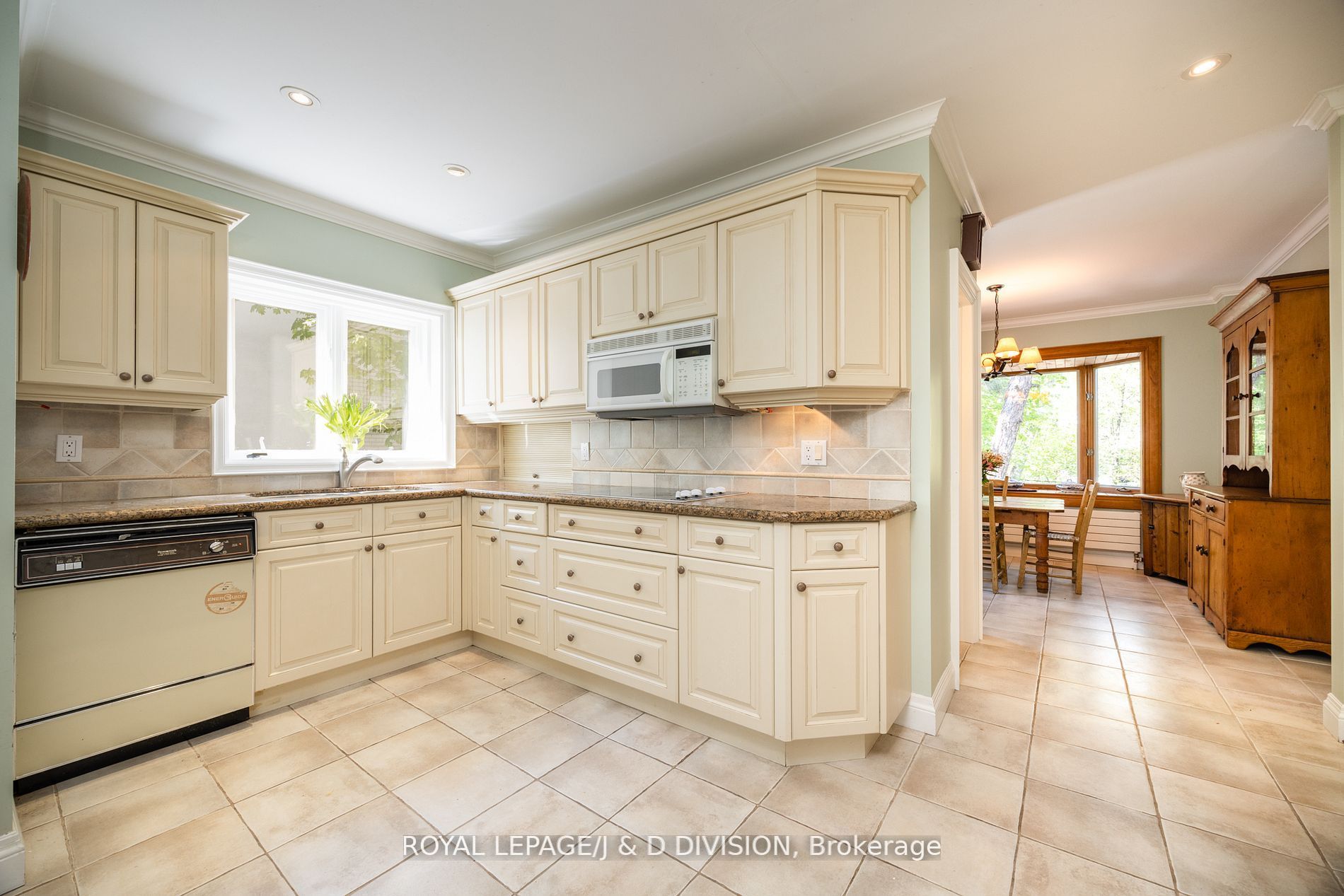 241 Forest Hill Road