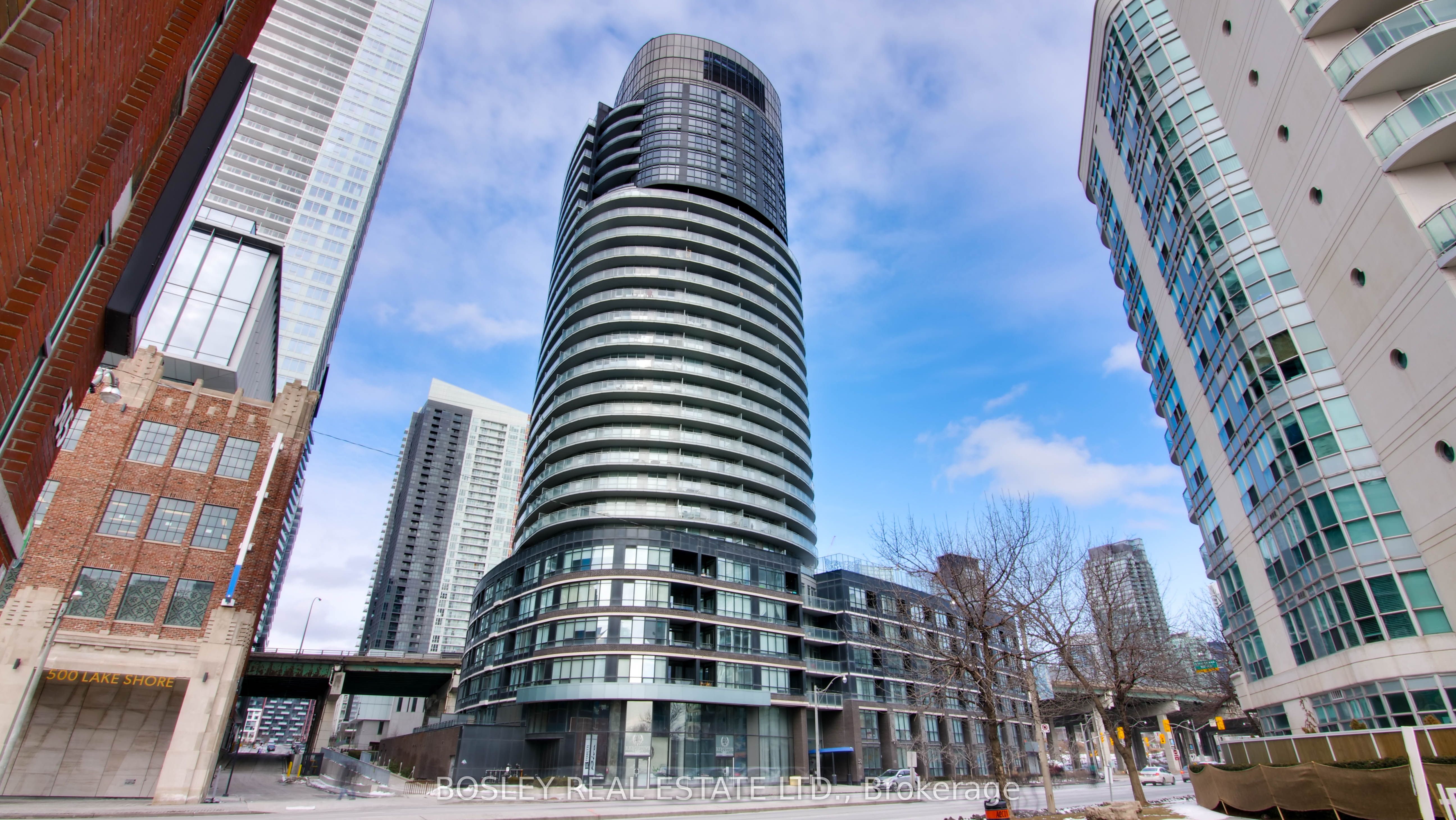 38 Dan Leckie Way, #1802