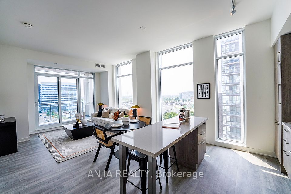 8119 Birchmount