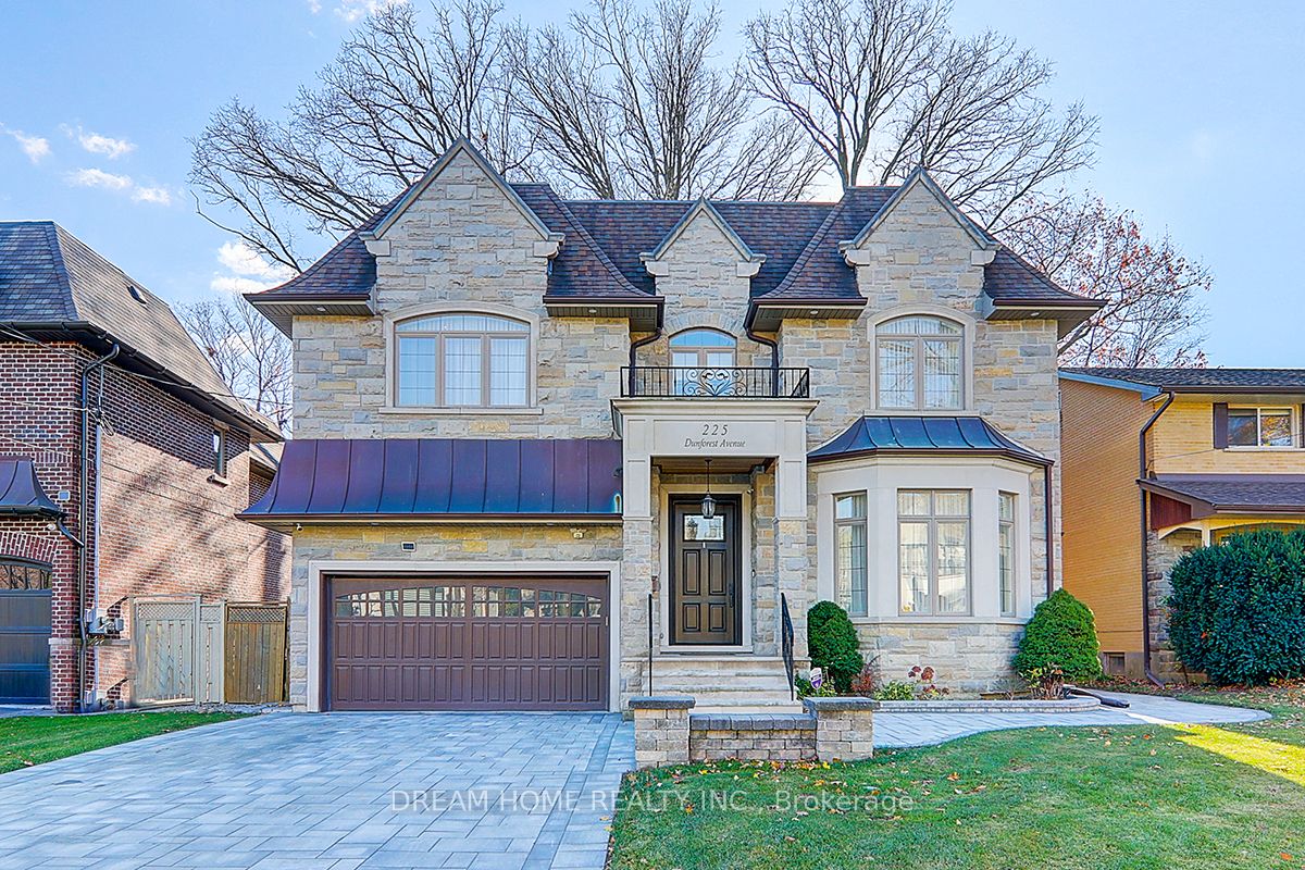 225 Dunforest Avenue, Toronto, ON M2N 4J6