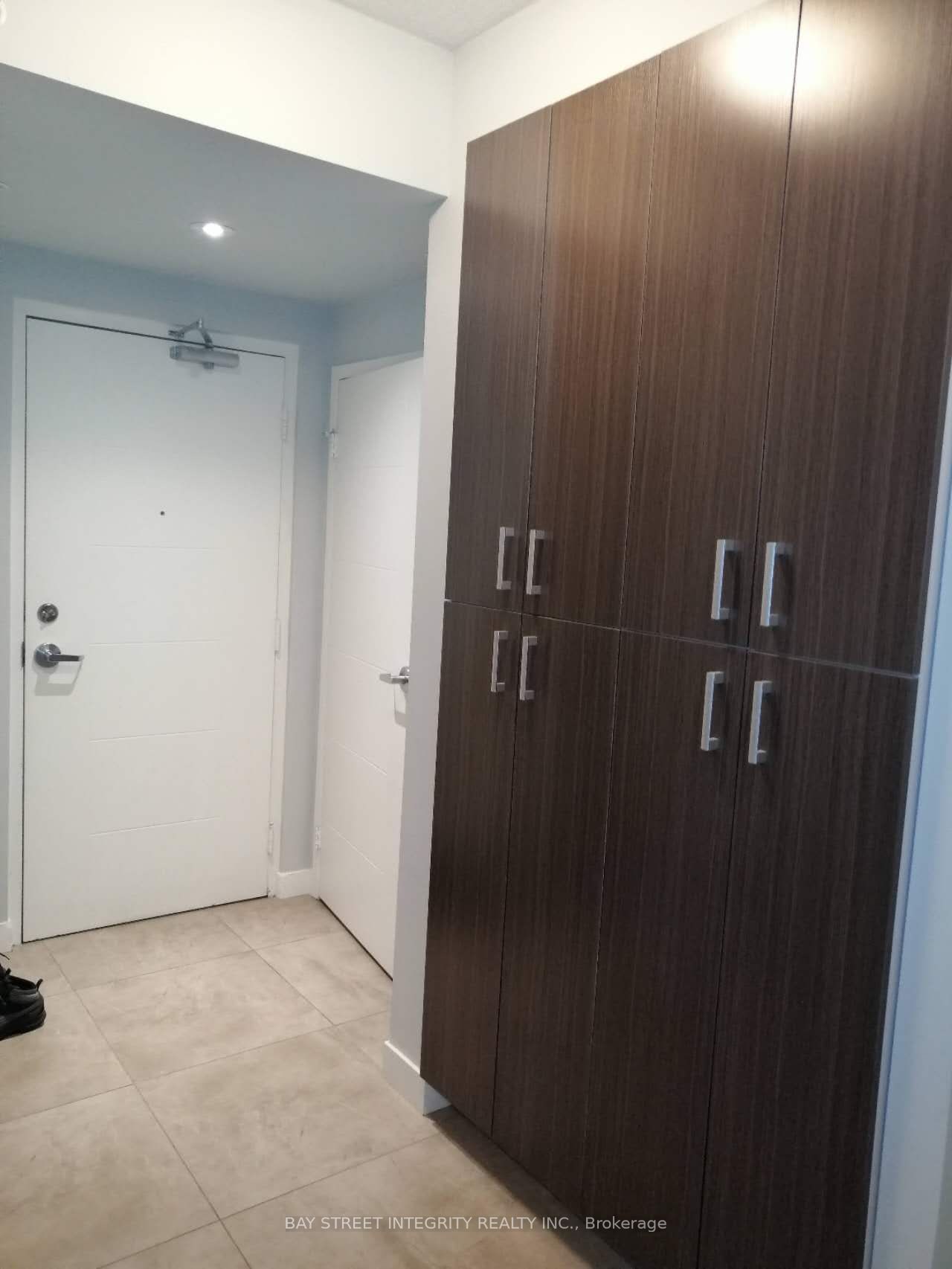 62 Balsam Street, #H601