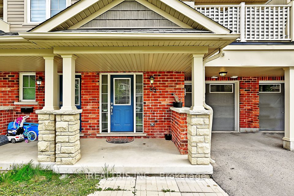85 Tabaret Crescent, Oshawa, ON L1L 0G5