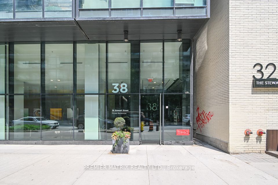 38 Stewart