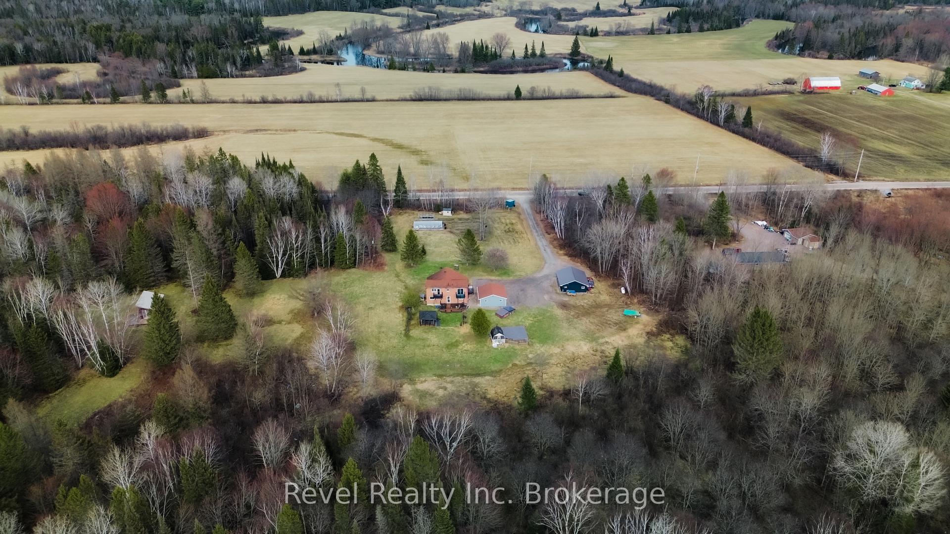 799 Maple Hill Road, Powassan, ON P0H 1Z0