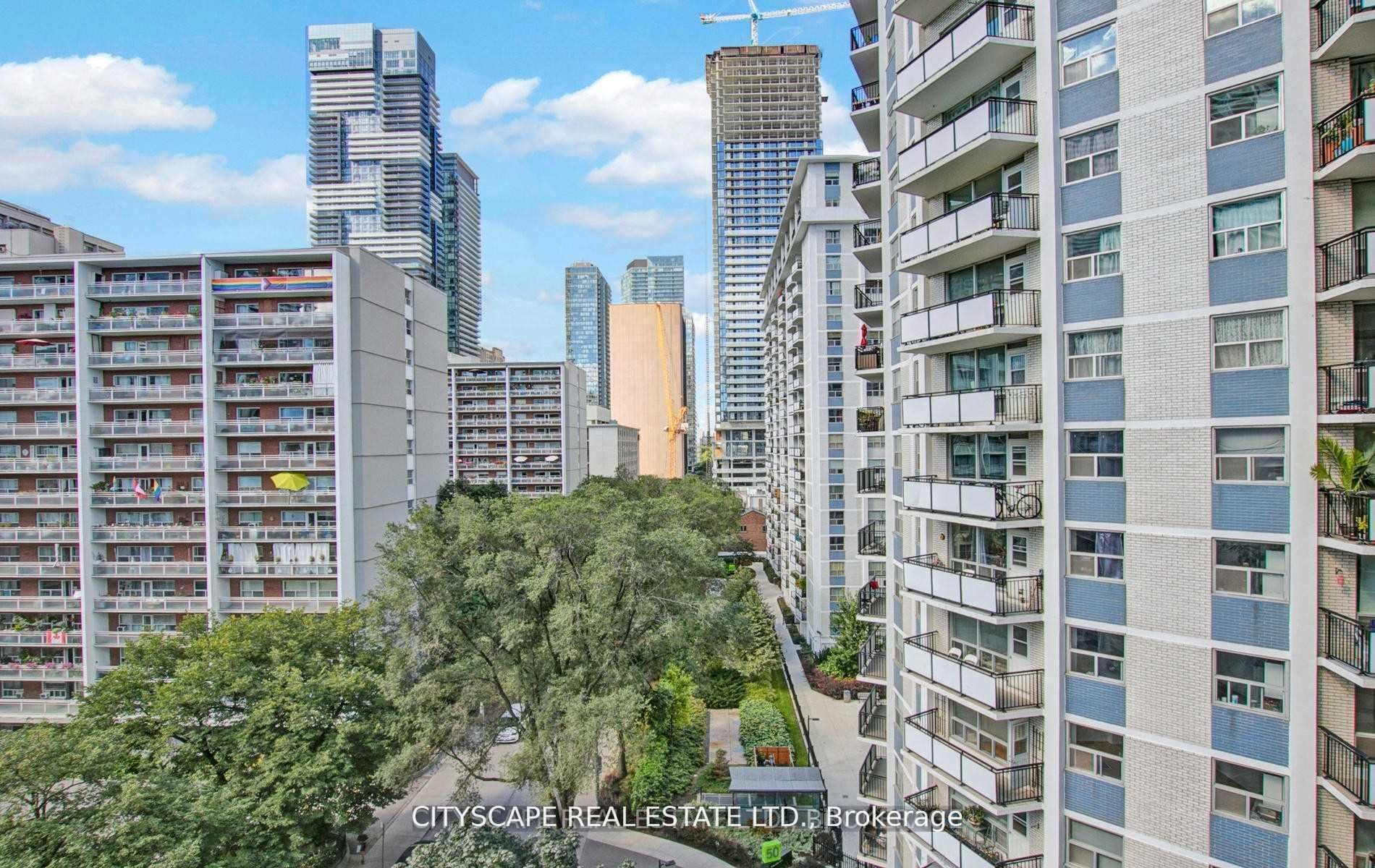 70 Alexander Street, #802